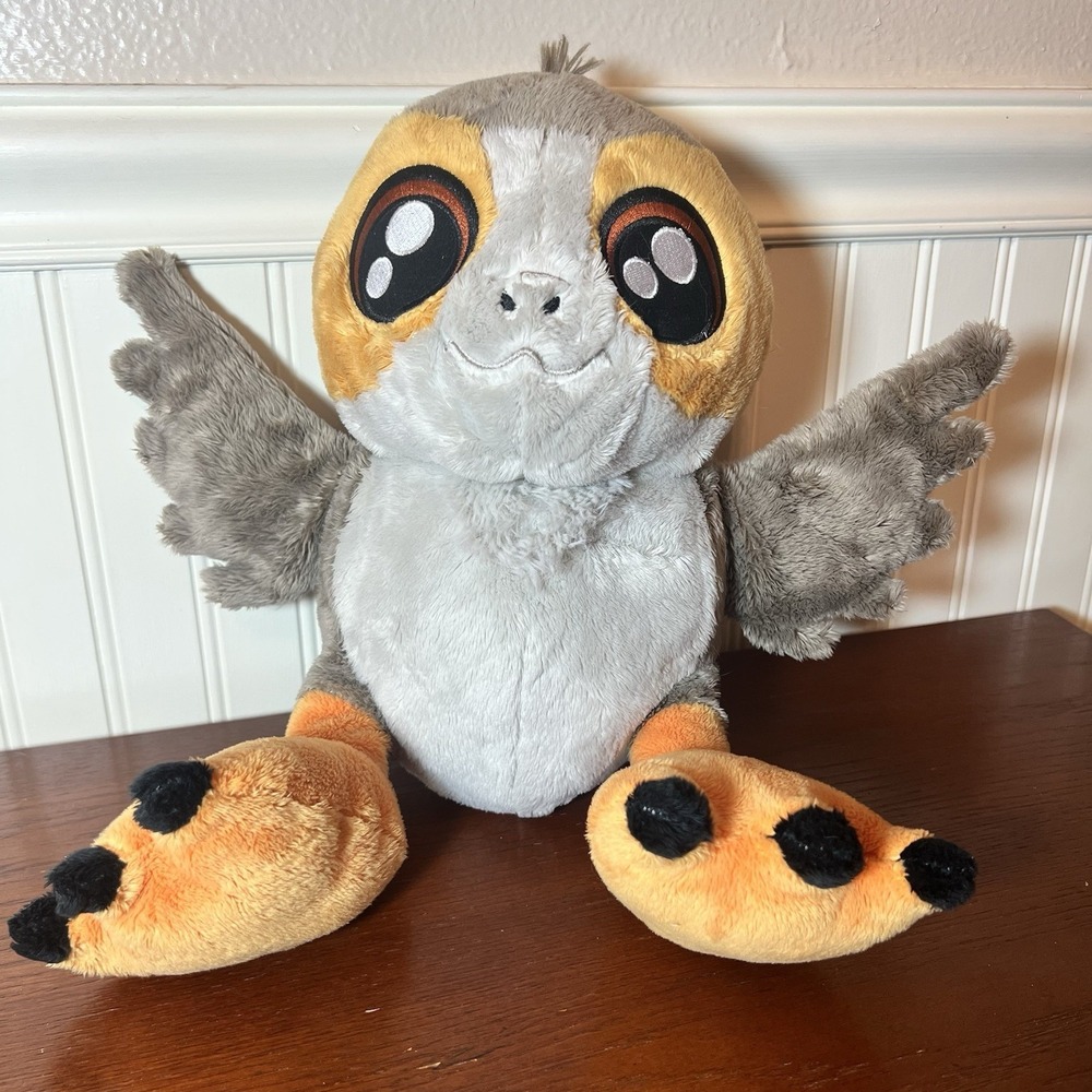 Disney Parks Star Wars 10" Sitting Porg Big Feet Plush Stuffed Animal